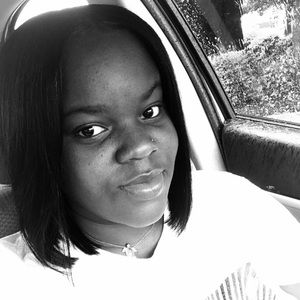 Meet your Posher, Dionna